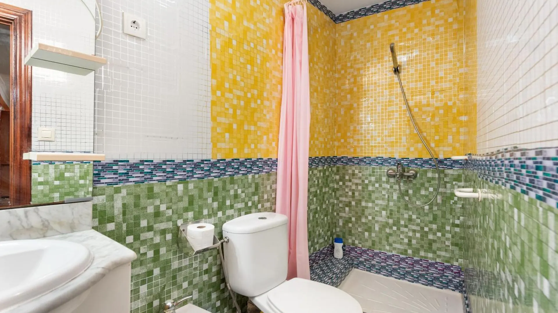 Apartamento Lulu Malaga Apartment